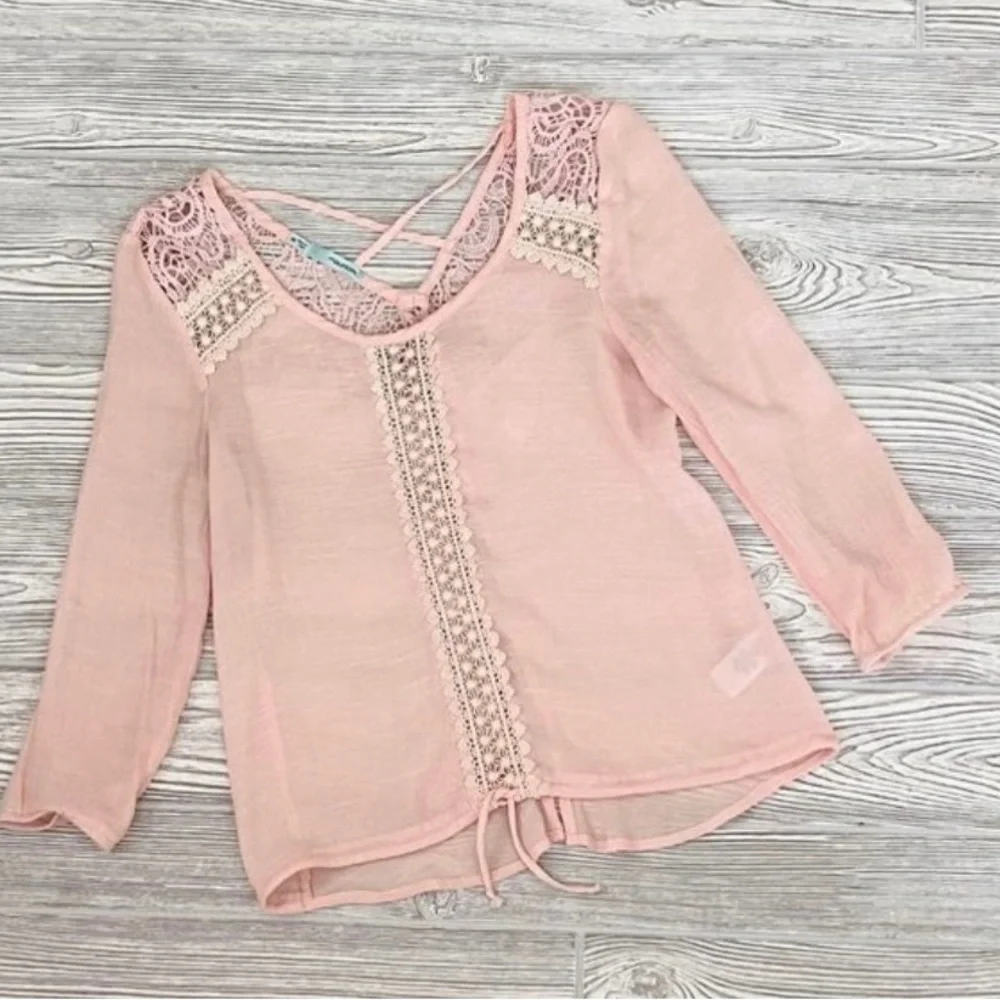 Maurice’s Pink Embroidered Lace Blouse XS - Picture 2 of 8